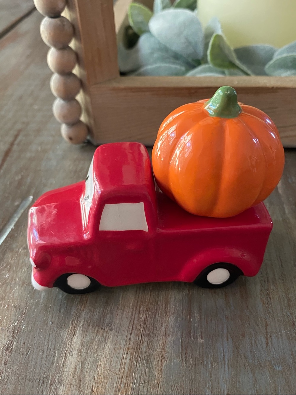 🎃 Fall Salt & Pepper Shakers Cute Kitchy Kitschy Halloween Decor Truck Pumpkin